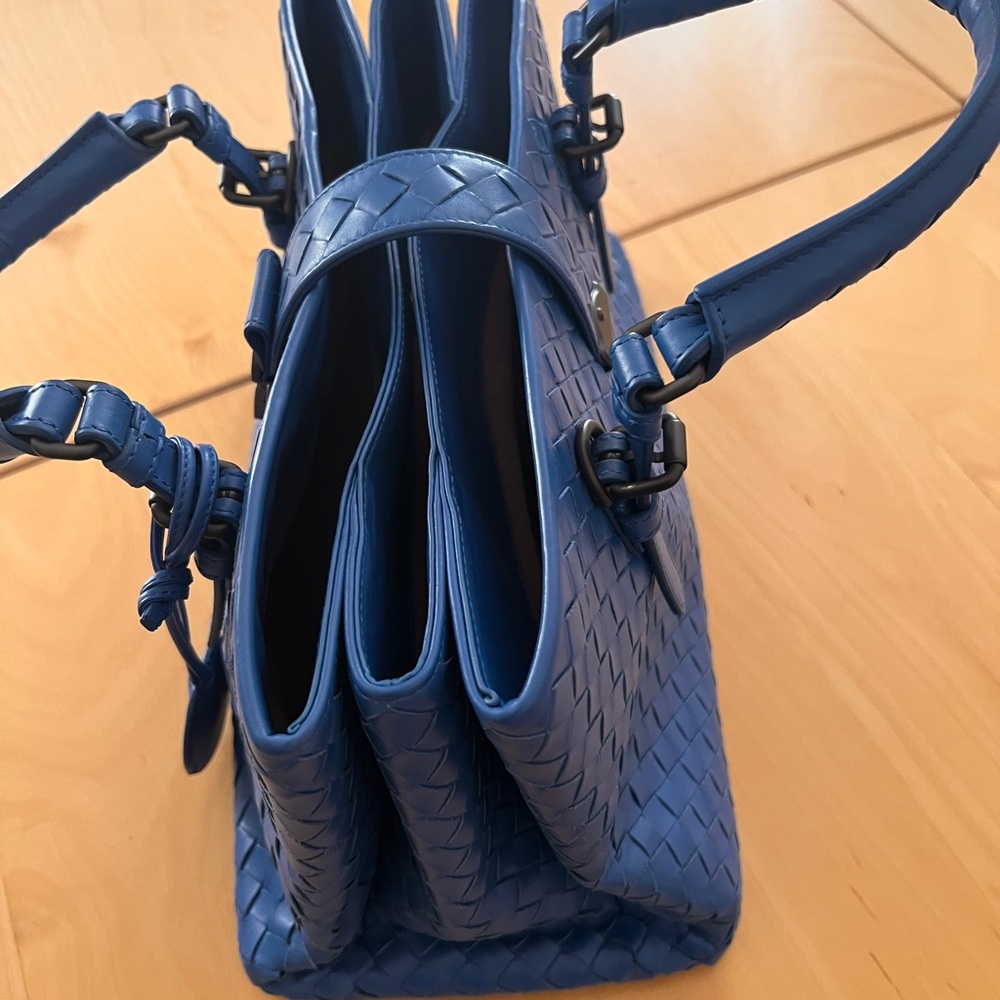 Bottega Veneta Vibrant Blue Roma leather Woven Satchel - Picture 5 of 5